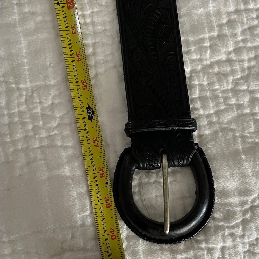 Ralph Lauren belt - Picture 3 of 7